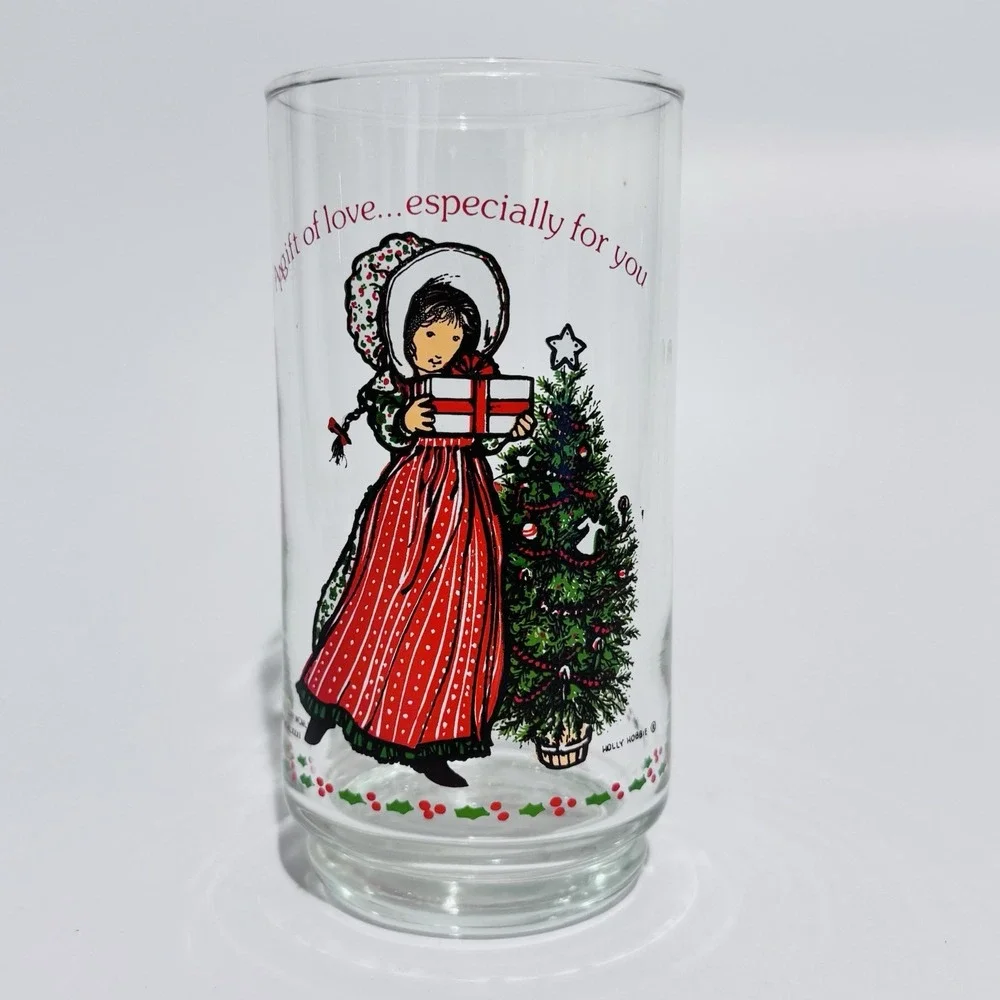Vintage 70s Holly Hobbie Christmas Coca Cola Collector Glass A‎ Gift of Love...